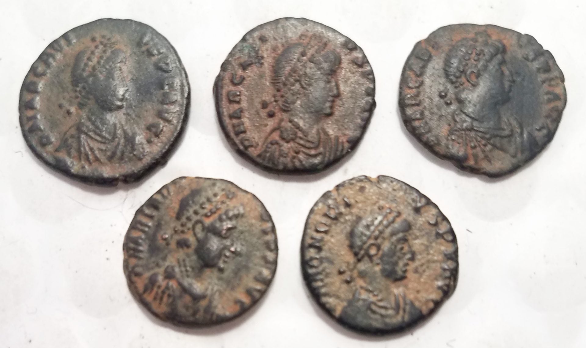 Lot of 5 Arcadius AE3 Mix (VF/XF)