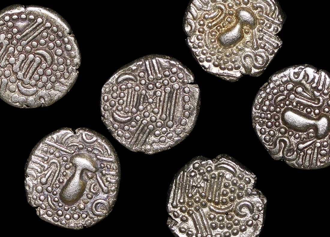 Medieval India, Indo-Sassanian Gadhiya (950 to 1050 CE), Drachm or Paisa(C)